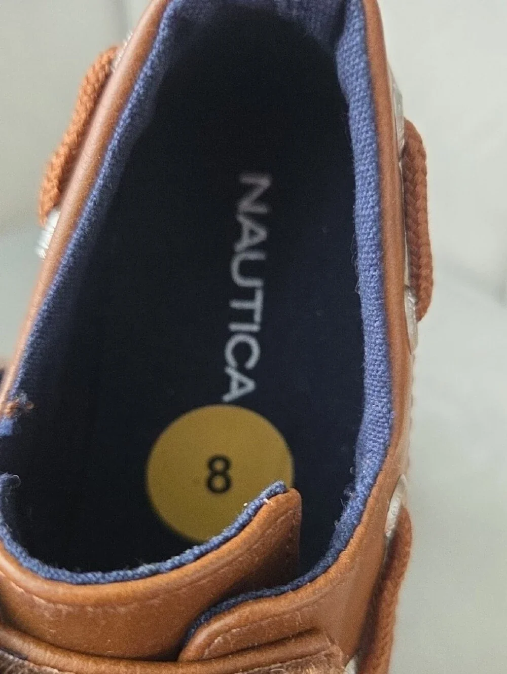 Nautica Brown and White Kids Moccasin Boat Shoes NWT toddler Size 8